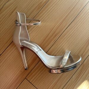 Michael Kors Collection Women’s Doris Ankle Leather Strap Platform Heel 37.5